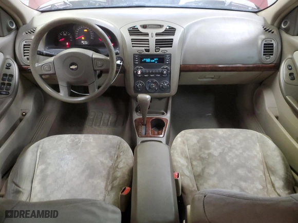 2004 Chevrolet Malibu Maxx LS with VIN 1G1ZT62864F204981, listed as a Copart auction lot 48411555 with 198,135 mi miles and Salvage Title. Bid and sale history available at carsss.com. Image 8.