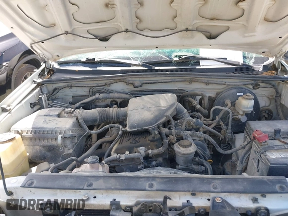 2015 Toyota Tacoma with VIN 5TFTX4CNXFX056132, listed as a IAAI auction lot 42035730 with 184,867 mi miles and . Bid and sale history available at DreamBid. Image 10.