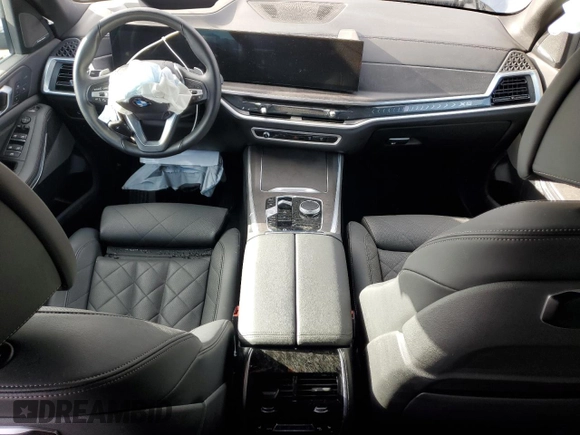 2025 BMW X5 sDrive40i with VIN 5UX13EU06S9W26538, listed as a Copart auction lot 50222715 with 0 mi miles and Clean Title. Bid and sale history available at carsss.com. Image 8.