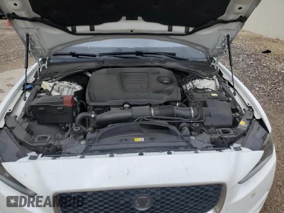 2019 Jaguar XE 25t Premium with VIN SAJAD4FX0KCP49257, listed as a Copart auction lot 87931355 with 72,014 mi miles and Salvage Title. Bid and sale history available at carsss.com. Image 11.