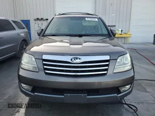 2009 Kia Borrego LX with VIN KNDJJ741795021098, listed as a Copart auction lot 82788334 with 0 mi miles and Clean Title. Bid and sale history available at carsss.com. Image 5.