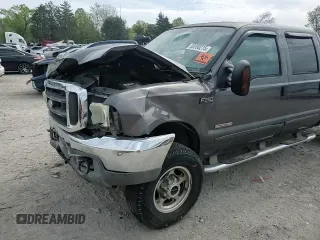 2003 Ford F-250 XL with VIN 1FTNW21P03EB89428, listed as a Copart auction lot 53090215 with 238,557 mi miles and Salvage title. Bid and sale history available at DreamBid. Image 11.