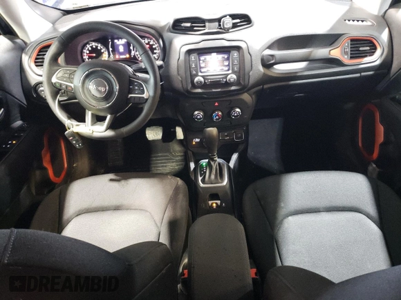 2019 Jeep Renegade Sport z VIN ZACNJBAB5KPK21165, wystawiony jako Copart lot #46058005 z przebiegiem 88 199 mil mil oraz Szkoda całkowita • Salvage title. Historia ofert i sprzedaży dostępna na DreamBid. Obrazek 8.