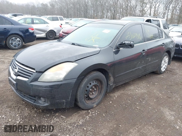 2009 Nissan Altima 2.5 S with VIN 1N4AL21E69C111073, listed as a IAAI auction lot 41852415 with 999,999 mi miles. Bid and sale history available at carsss.com. Image 2.