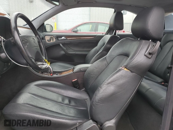 2000 Mercedes-Benz CLK 320/430 with VIN WDBLJ65GXYF158128, listed as a Copart auction lot 85065964 with 244,551 mi miles and Salvage Title. Bid and sale history available at DreamBid. Image 7.