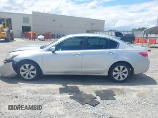 2010 Honda Accord EX z VIN 1HGCP2F74AA004333, wystawiony jako IAAI lot #42252465 z przebiegiem 253 620 mil mil oraz . Historia ofert i sprzedaży dostępna na DreamBid. Obrazek 14.