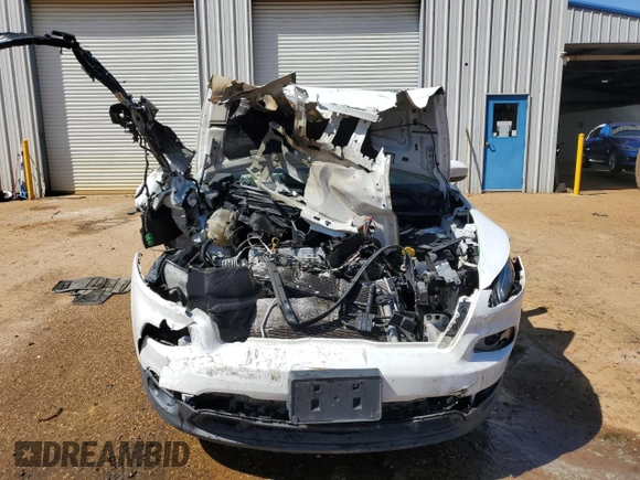 2017 Jeep Cherokee Latitude with VIN 1C4PJLCB9HW573398, listed as a Copart auction lot 52309075 with Not Provided miles and Salvage Title. Bid and sale history available at carsss.com. Image 5.