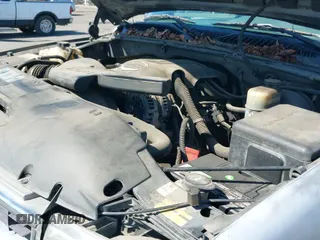 2002 Chevrolet Tahoe LT с VIN 1GNEK13T42R198194, выставлен на аукционе IAAI как лот 42851817 с пробегом 216 308 миль миль и . История ставок и продаж доступна на DreamBid. Изображение 19.