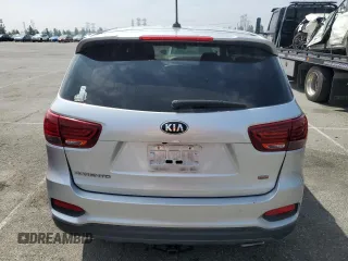 2019 Kia Sorento LX with VIN 5XYPG4A31KG555272, listed as a Copart auction lot 53296765 with 172,696 mi miles and Clean Title. Bid and sale history available at carsss.com. Image 6.
