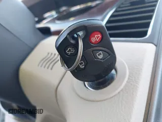 2011 Ford Taurus SEL z VIN 1FAHP2EW8BG183090, wystawiony jako IAAI lot #41983499 z przebiegiem 10 391 mil mil oraz . Historia ofert i sprzedaży dostępna na DreamBid. Obrazek 11.