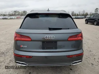 2018 Audi SQ5 Premium Plus z VIN WA1A4AFY0J2147611, wystawiony jako Copart lot #88248915 z przebiegiem 69 838 mil mil oraz Szkoda całkowita • Salvage title. Historia ofert i sprzedaży dostępna na DreamBid. Obrazek 6.