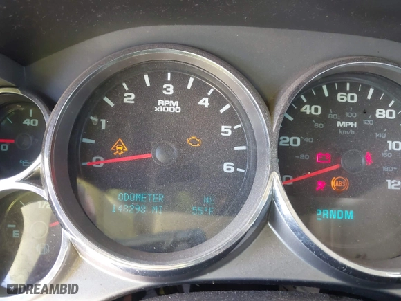 2010 Chevrolet Silverado 1500 LT with VIN 3GCRCSE01AG257037, listed as a IAAI auction lot 41885948 with 148,298 mi miles. Bid and sale history available at carsss.com. Image 7.