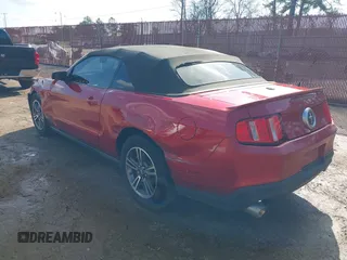 2012 Ford Mustang V6 with VIN 1ZVBP8EM4C5212726, listed as a IAAI auction lot 41509724 with 206,244 mi miles and . Bid and sale history available at carsss.com. Image 3.