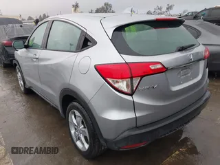 2021 Honda HR-V LX with VIN 3CZRU5H36MM710931, listed as a IAAI auction lot 41532831 with 46,760 mi miles. Bid and sale history available at carsss.com. Image 3.