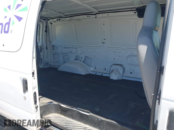 2010 Ford Econoline Cargo Commercial с VIN 1FTNE1EW0ADA96037, выставлен на аукционе IAAI как лот 42456306 с пробегом 155 805 миль миль и . История ставок и продаж доступна на DreamBid. Изображение 8.