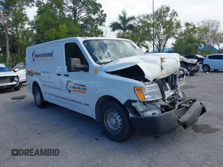 2013 Nissan NV S with VIN 1N6BF0KM6DN100357, listed as a IAAI auction lot 41670818 with 366,174 mi miles. Bid and sale history available at carsss.com. Image 1.