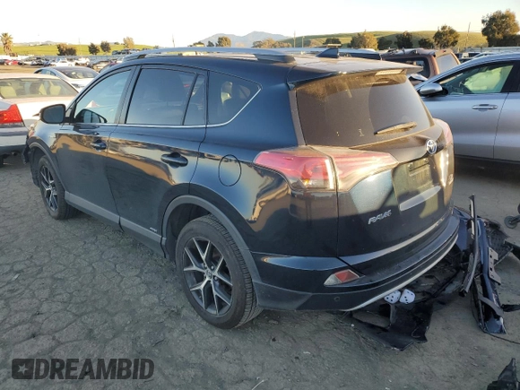 2017 Toyota RAV4 SE с VIN JTMJJREV6HD075610, выставлен на аукционе Copart как лот 44260045 с пробегом 62 122 миль миль и Списание • Salvage title. История ставок и продаж доступна на DreamBid. Изображение 2.