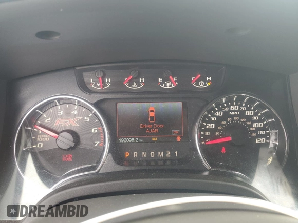 2014 Ford F-150 XL с VIN 1FTFX1EF3EFA99250, выставлен на аукционе Copart как лот 58486515 с пробегом 192 096 миль миль и Списание • Salvage title. История ставок и продаж доступна на DreamBid. Изображение 9.