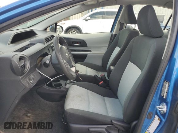2014 Toyota Prius One with VIN JTDKDTB38E1568326, listed as a Copart auction lot 54869445 with 156,858 mi miles and Salvage Title. Bid and sale history available at DreamBid. Image 7.