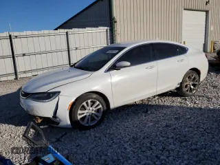 2015 Chrysler 200 C with VIN 1C3CCCCG9FN686764, listed as a Copart auction lot 42289215 with 108,286 mi miles and Salvage Title. Bid and sale history available at carsss.com. Image 1.