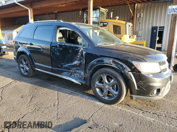 2015 Dodge Journey Crossroad with VIN 3C4PDDGG8FT753378, listed as a Copart auction lot 52547655 with 177,564 mi miles and Salvage title. Bid and sale history available at DreamBid. Image 4.