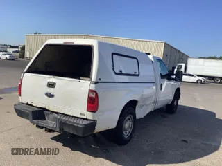 2011 Ford F-350 XL z VIN 1FTBF3A68BEC07804, wystawiony jako IAAI lot #42585854 z przebiegiem 199 734 mil mil oraz . Historia ofert i sprzedaży dostępna na DreamBid. Obrazek 33.