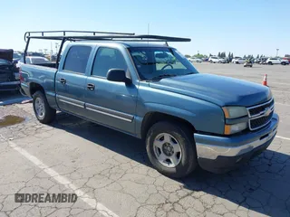 2006 Chevrolet Silverado 1500 LT1 with VIN 2GCEK13T861148180, listed as a IAAI auction lot 42201901 with 461,872 mi miles and . Bid and sale history available at DreamBid. Image 1.