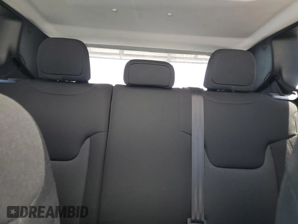 2023 Jeep Renegade Latitude with VIN ZACNJDB13PPP25545, listed as a Copart auction lot 52285225 with 38,394 mi miles and Non Repairable. Bid and sale history available at carsss.com. Image 10.