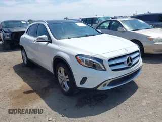 2015 Mercedes-Benz GLA 250 z VIN WDCTG4GB6FJ132331, wystawiony jako IAAI lot #42392013 z przebiegiem 72 696 mil mil oraz . Historia ofert i sprzedaży dostępna na DreamBid. Obrazek 1.
