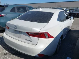 2016 Lexus IS 200t с VIN JTHBA1D24G5018116, выставлен на аукционе IAAI как лот 42425876 с пробегом 152 335 миль миль и . История ставок и продаж доступна на DreamBid. Изображение 4.