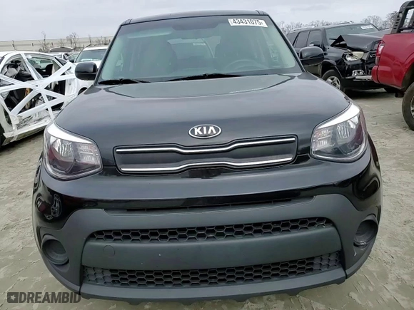 2019 Kia Soul with VIN KNDJN2A20K7697780, listed as a Copart auction lot 43431075 with 103,941 mi miles and Clean Title. Bid and sale history available at carsss.com. Image 11.