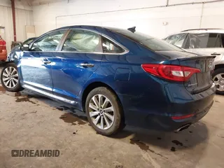 2017 Hyundai Sonata Sport z VIN 5NPE34AF2HH548393, wystawiony jako IAAI lot #41066745 z przebiegiem 105 818 mil mil oraz . Historia ofert i sprzedaży dostępna na DreamBid. Obrazek 3.