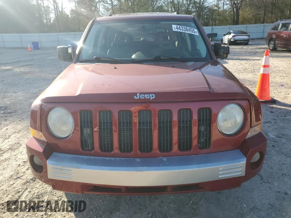 2009 Jeep Patriot Limited with VIN 1J4FT48B89D170220, listed as a Copart auction lot 44338455 with 194,154 mi miles and Salvage title. Bid and sale history available at DreamBid. Image 5.
