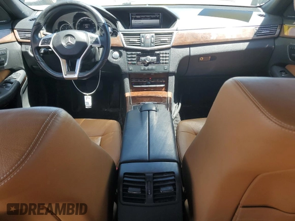 2013 Mercedes-Benz E 350 Luxury with VIN WDDHF8JB2DA733575, listed as a Copart auction lot 61680145 with 83,098 mi miles and Salvage title. Bid and sale history available at DreamBid. Image 8.