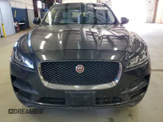 2017 Jaguar F-Pace 20d Prestige z VIN SADCK2BN2HA099023, wystawiony jako Copart lot #52750675 z przebiegiem 101 185 mil mil oraz Czysty tytuł • Clean title. Historia ofert i sprzedaży dostępna na DreamBid. Obrazek 5.