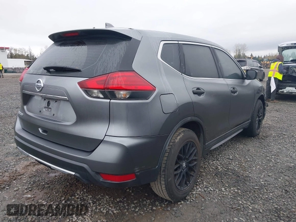 2017 Nissan Rogue SV with VIN KNMAT2MT0HP545534, listed as a IAAI auction lot 41906132 with 129,679 mi miles. Bid and sale history available at carsss.com. Image 4.