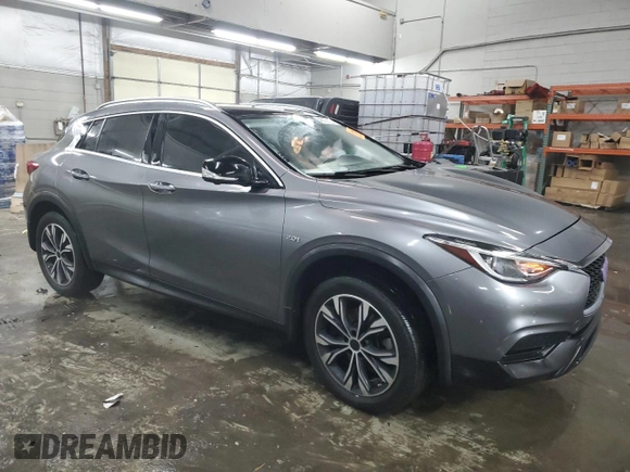2019 Infiniti QX30 Luxe z VIN SJKCH5CRXKA008419, wystawiony jako Copart lot #46159125 z przebiegiem 90 609 mil mil oraz Szkoda całkowita • Salvage title. Historia ofert i sprzedaży dostępna na DreamBid. Obrazek 4.
