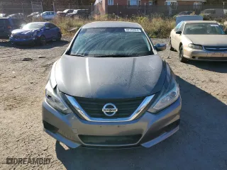 2017 Nissan Altima 2.5 SV with VIN 1N4AL3AP8HC145117, listed as a Copart auction lot 80145924 with 57,665 mi miles and Clean Title. Bid and sale history available at carsss.com. Image 5.