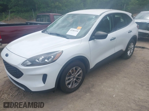 2021 Ford Escape S with VIN 1FMCU0F62MUA77668, listed as a IAAI auction lot 42281134 with 30,625 mi miles and . Bid and sale history available at DreamBid. Image 17.