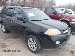 2005 Acura MDX Touring with VIN 2HNYD18925H501467, listed as a IAAI auction lot 41385990 with 271,223 mi miles. Bid and sale history available at carsss.com. Image 1.