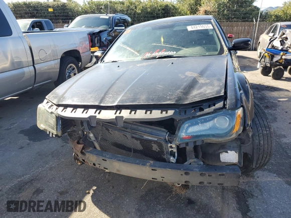 2013 Chrysler 300 with VIN 2C3CCABG6DH572927, listed as a Copart auction lot 44219655 with 0 mi miles and Salvage Title. Bid and sale history available at carsss.com. Image 5.