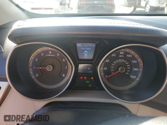 2013 Hyundai Elantra GT with VIN KMHD35LE1DU060604, listed as a Copart auction lot 72854134 with 135,786 mi miles and Salvage Title. Bid and sale history available at carsss.com. Image 9.