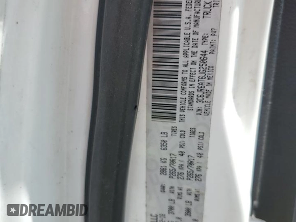 2018 Ram 1500 Express z VIN 3C6JR6AT6JG250644, wystawiony jako Copart lot #60257375 z przebiegiem 255 129 mil mil oraz Czysty tytuł • Clean title. Historia ofert i sprzedaży dostępna na DreamBid. Obrazek 12.