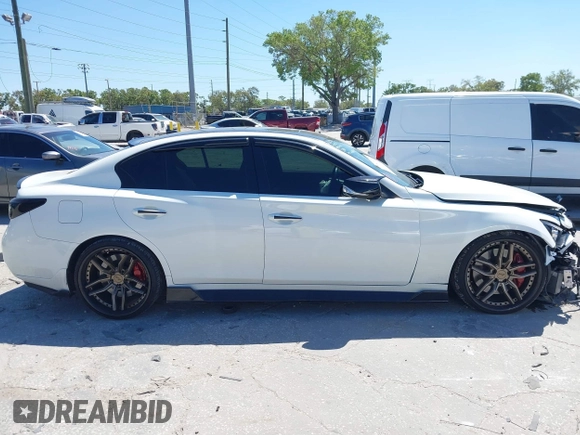 2018 Infiniti Q50 Red Sport 400 с VIN JN1FV7AP5JM460977, выставлен на аукционе IAAI как лот 41787326 с пробегом 51 490 миль миль и . История ставок и продаж доступна на DreamBid. Изображение 13.
