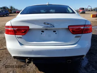 2019 Jaguar XE 25t Premium with VIN SAJAJ4FX2KCP45087, listed as a Copart auction lot 39395124 with 34,035 mi miles. Bid and sale history available at carsss.com. Image 6.