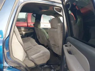 2001 Chevrolet Tahoe LT with VIN 1GNEC13T91J171857, listed as a IAAI auction lot 41095474 with 357,071 mi miles. Bid and sale history available at carsss.com. Image 8.