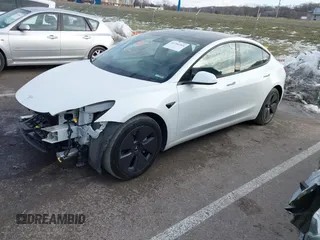 2023 Tesla Model 3 с VIN 5YJ3E1EA4PF701092, выставлен на аукционе IAAI как лот 41284364 с пробегом 42 150 миль миль и . История ставок и продаж доступна на DreamBid. Изображение 17.