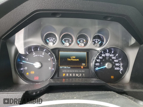 2015 Ford F-350 Platinum with VIN 1FT8W3BT9FEC93645, listed as a Copart auction lot 43228495 with 297,736 mi miles and Salvage Title. Bid and sale history available at DreamBid. Image 9.