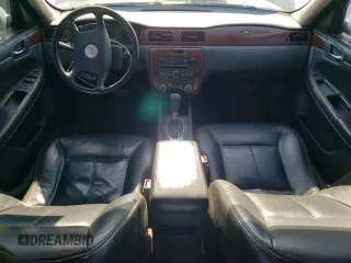 2007 Chevrolet Impala LT with VIN 2G1WC58R979340807, listed as a Copart auction lot 49291135 with 244,497 mi miles and Salvage Title. Bid and sale history available at DreamBid. Image 8.