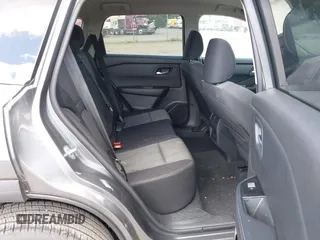 2024 Nissan Rogue SV z VIN 5N1BT3BA3RC672598, wystawiony jako IAAI lot #42279132 z przebiegiem 29 491 mil mil oraz . Historia ofert i sprzedaży dostępna na DreamBid. Obrazek 8.